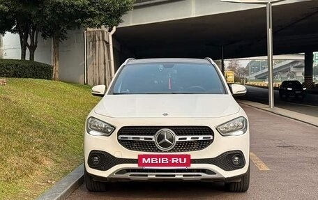 Mercedes-Benz GLA, 2023 год, 2 290 000 рублей, 2 фотография