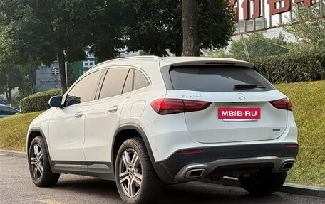 Mercedes-Benz GLA, 2023 год, 2 290 000 рублей, 4 фотография