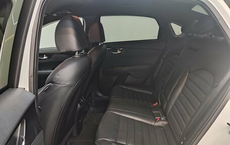 KIA Cerato IV, 2022 год, 2 500 000 рублей, 15 фотография