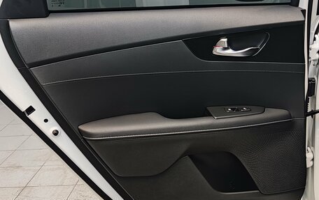 KIA Cerato IV, 2022 год, 2 500 000 рублей, 20 фотография