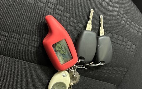 Renault Sandero I, 2012 год, 599 000 рублей, 17 фотография