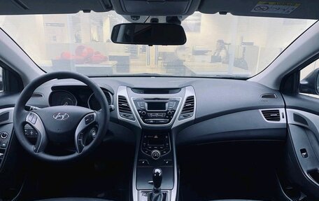 Hyundai Elantra V, 2014 год, 970 000 рублей, 14 фотография