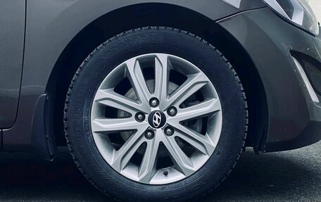 Hyundai Elantra V, 2014 год, 970 000 рублей, 18 фотография