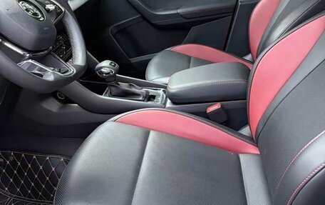 Skoda Karoq I, 2022 год, 2 080 000 рублей, 5 фотография