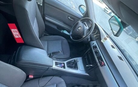 BMW 3 серия, 2005 год, 750 000 рублей, 3 фотография