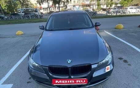 BMW 3 серия, 2005 год, 750 000 рублей, 9 фотография