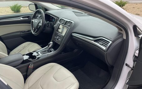 Ford Fusion (North America) II, 2015 год, 1 350 000 рублей, 11 фотография