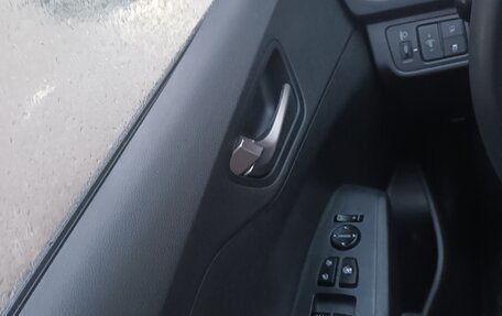 Hyundai Solaris II рестайлинг, 2019 год, 1 250 000 рублей, 2 фотография