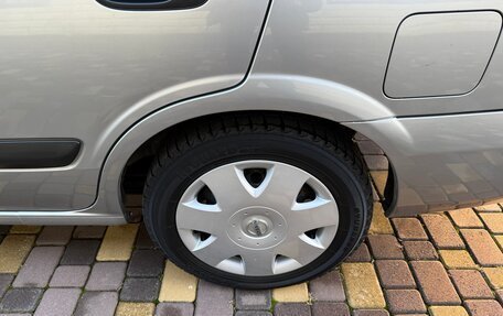 Nissan Almera, 2003 год, 645 000 рублей, 21 фотография