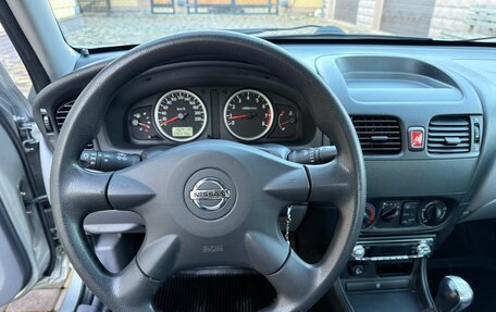 Nissan Almera, 2003 год, 645 000 рублей, 19 фотография