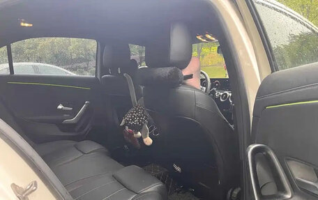 Mercedes-Benz A-Класс, 2022 год, 1 430 000 рублей, 9 фотография