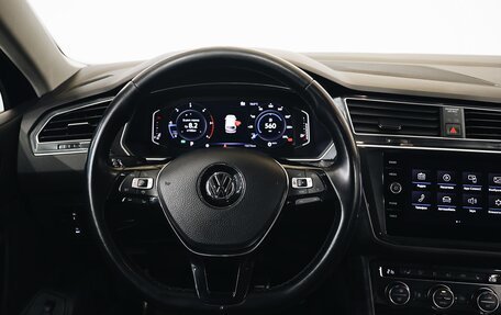 Volkswagen Tiguan II, 2019 год, 2 650 000 рублей, 9 фотография