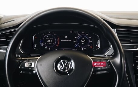 Volkswagen Tiguan II, 2019 год, 2 650 000 рублей, 10 фотография