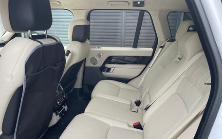 Land Rover Range Rover IV рестайлинг, 2021 год, 10 800 000 рублей, 3 фотография