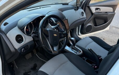 Chevrolet Cruze II, 2013 год, 830 000 рублей, 5 фотография