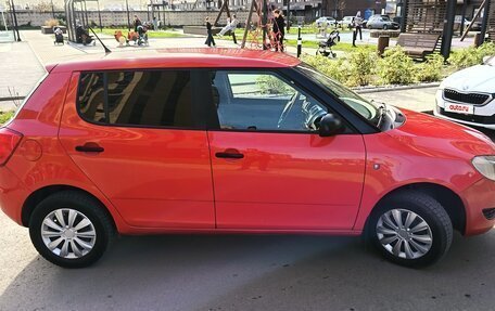 Skoda Fabia II, 2011 год, 540 000 рублей, 3 фотография