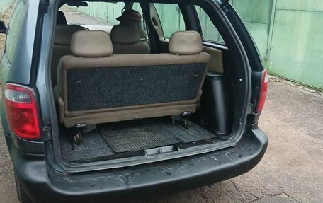 Dodge Caravan IV, 2002 год, 580 000 рублей, 3 фотография