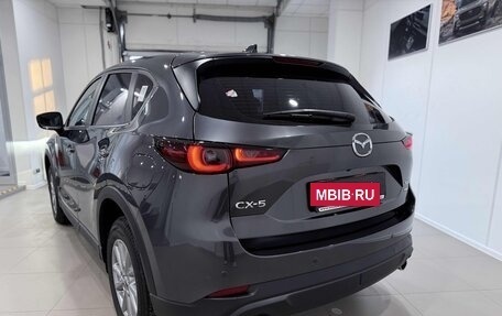 Mazda CX-5 II, 2025 год, 3 850 000 рублей, 2 фотография