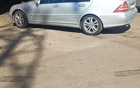 Mercedes-Benz C-Класс, 2002 год, 450 000 рублей, 6 фотография