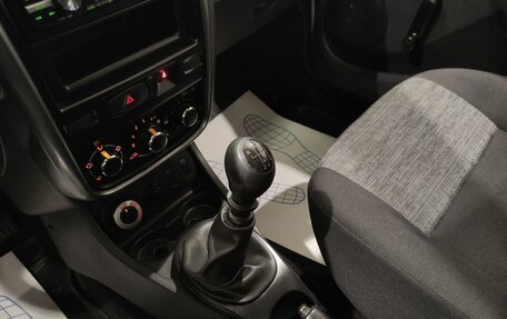 Renault Duster I рестайлинг, 2013 год, 559 000 рублей, 15 фотография