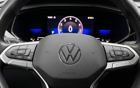 Volkswagen Taos, 2022 год, 3 080 000 рублей, 11 фотография