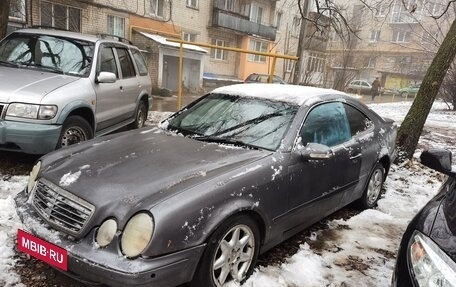Mercedes-Benz CLK-Класс, 2000 год, 285 000 рублей, 2 фотография