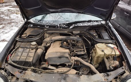 Mercedes-Benz CLK-Класс, 2000 год, 285 000 рублей, 13 фотография