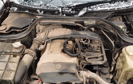 Mercedes-Benz CLK-Класс, 2000 год, 285 000 рублей, 12 фотография