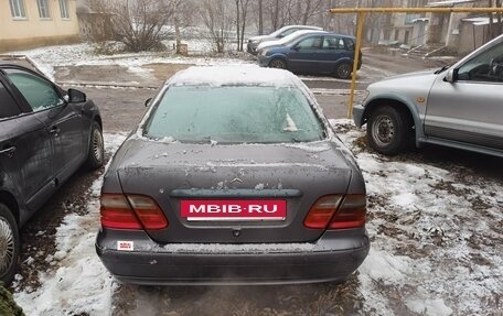 Mercedes-Benz CLK-Класс, 2000 год, 285 000 рублей, 6 фотография