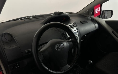 Toyota Yaris III рестайлинг, 2008 год, 447 000 рублей, 11 фотография