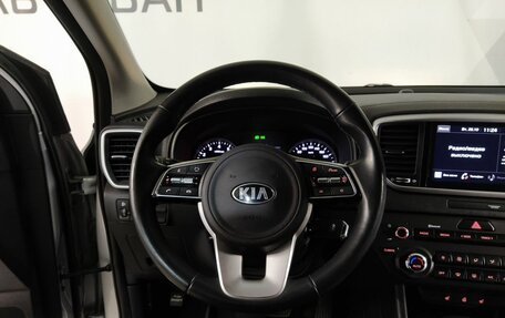 KIA Sportage IV рестайлинг, 2021 год, 2 569 000 рублей, 21 фотография