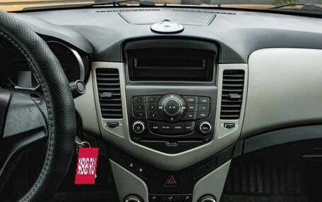 Chevrolet Cruze II, 2012 год, 639 000 рублей, 7 фотография