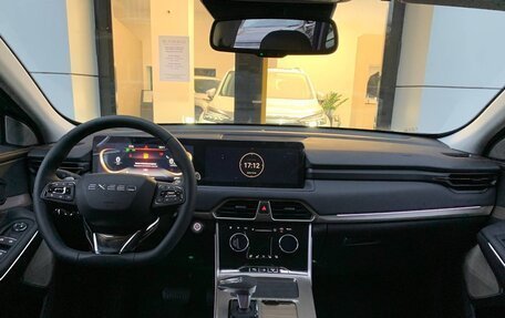 CheryExeed TXL, 2024 год, 4 200 000 рублей, 18 фотография