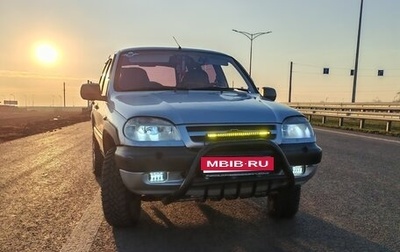 Chevrolet Niva I рестайлинг, 2004 год, 345 000 рублей, 1 фотография