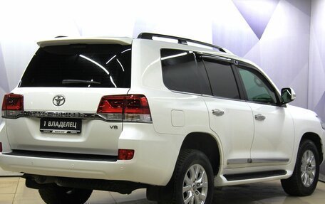 Toyota Land Cruiser 200, 2015 год, 4 498 800 рублей, 7 фотография