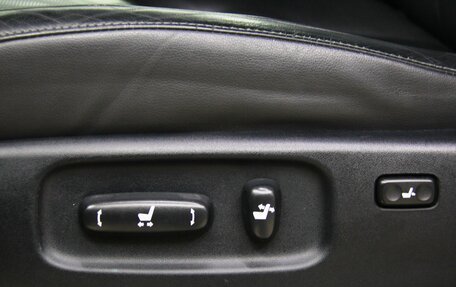 Toyota Land Cruiser 200, 2015 год, 4 498 800 рублей, 33 фотография