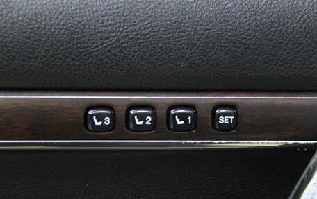 Toyota Land Cruiser 200, 2015 год, 4 498 800 рублей, 31 фотография