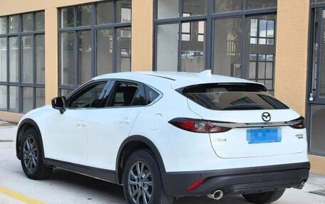 Mazda CX-4, 2021 год, 2 160 000 рублей, 3 фотография