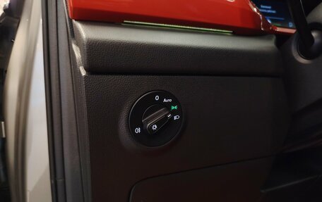 Volkswagen Taos, 2021 год, 2 570 000 рублей, 12 фотография