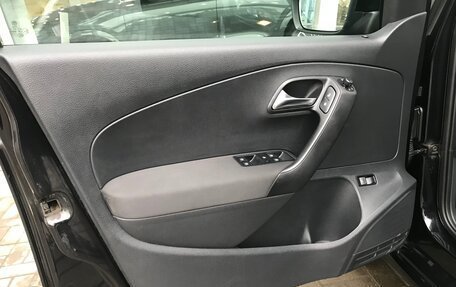 Volkswagen Polo VI (EU Market), 2014 год, 1 390 000 рублей, 25 фотография