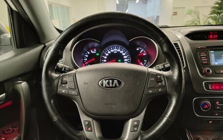 KIA Sorento II рестайлинг, 2017 год, 2 295 000 рублей, 13 фотография