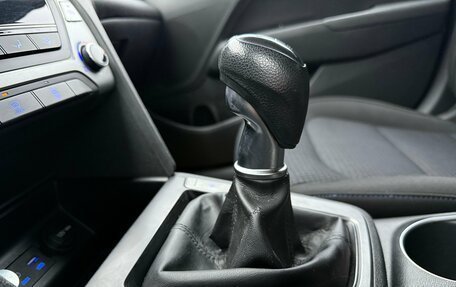 Hyundai Elantra VI рестайлинг, 2016 год, 1 100 000 рублей, 17 фотография