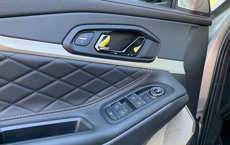 CheryExeed TXL, 2024 год, 3 800 000 рублей, 14 фотография