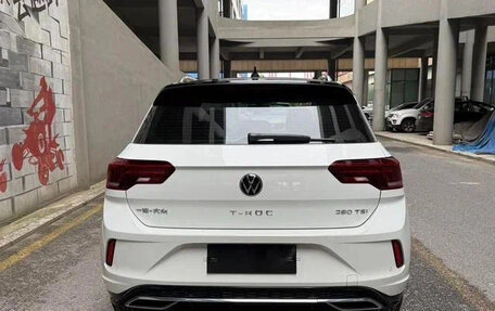 Volkswagen T-Roc I, 2022 год, 1 430 000 рублей, 4 фотография