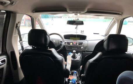 Citroen C4 Picasso II рестайлинг, 2008 год, 690 000 рублей, 16 фотография