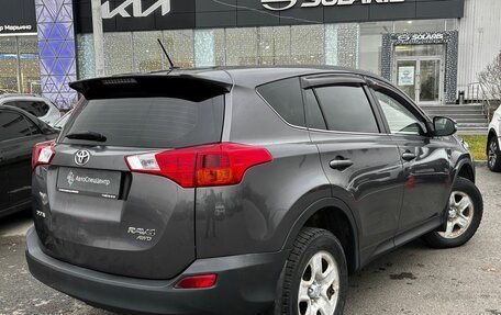 Toyota RAV4, 2013 год, 1 648 000 рублей, 2 фотография