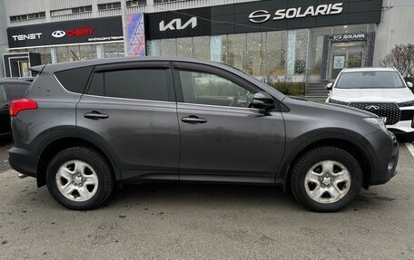 Toyota RAV4, 2013 год, 1 648 000 рублей, 5 фотография