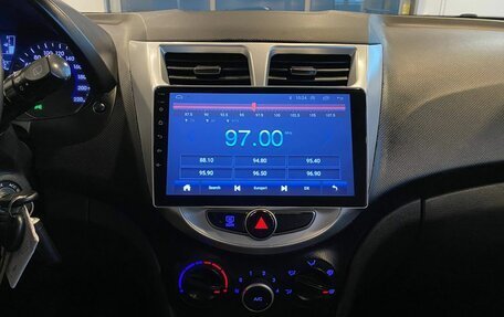 Hyundai Solaris II рестайлинг, 2015 год, 521 000 рублей, 13 фотография