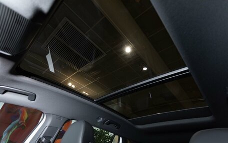 Volkswagen Tiguan, 2025 год, 5 590 000 рублей, 28 фотография