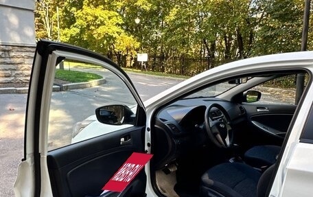 Hyundai Solaris II рестайлинг, 2015 год, 949 000 рублей, 4 фотография